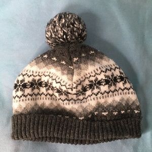 Girls winter hat. Size 6.